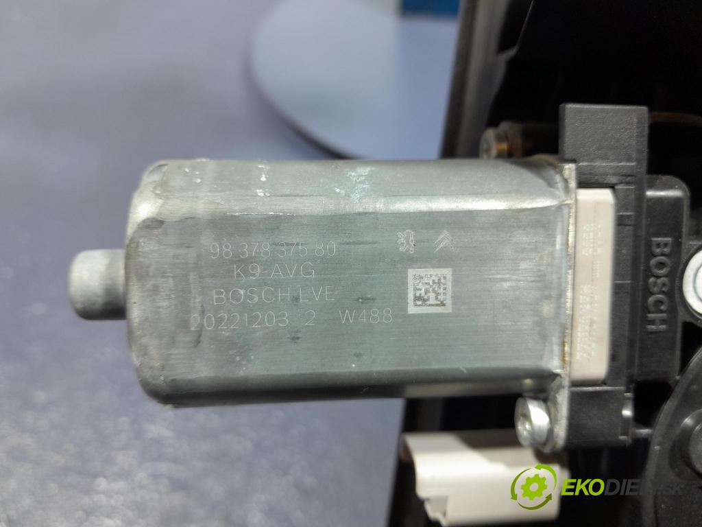 Opel Combo 2023 mechanizmus okna Okná: Predné Vľavo: 9840175680