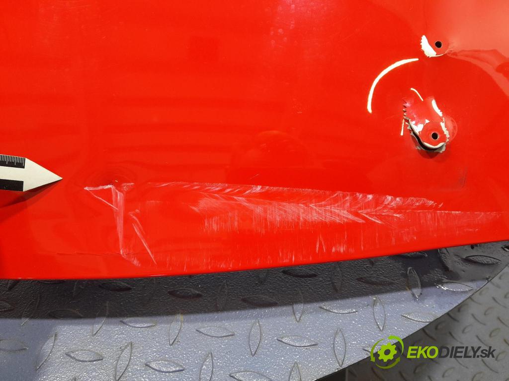 Porsche Cayman 2016 zadna dveře kufra: kufra: