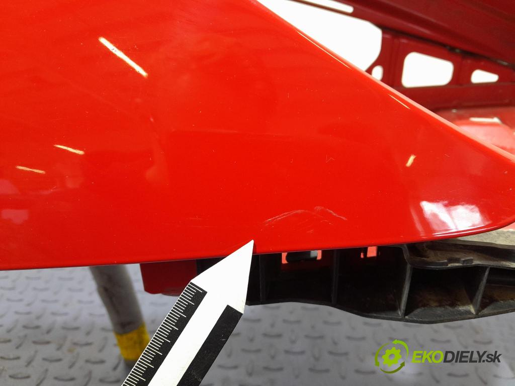 Porsche Cayman 2016 blatník Predné v pravo: