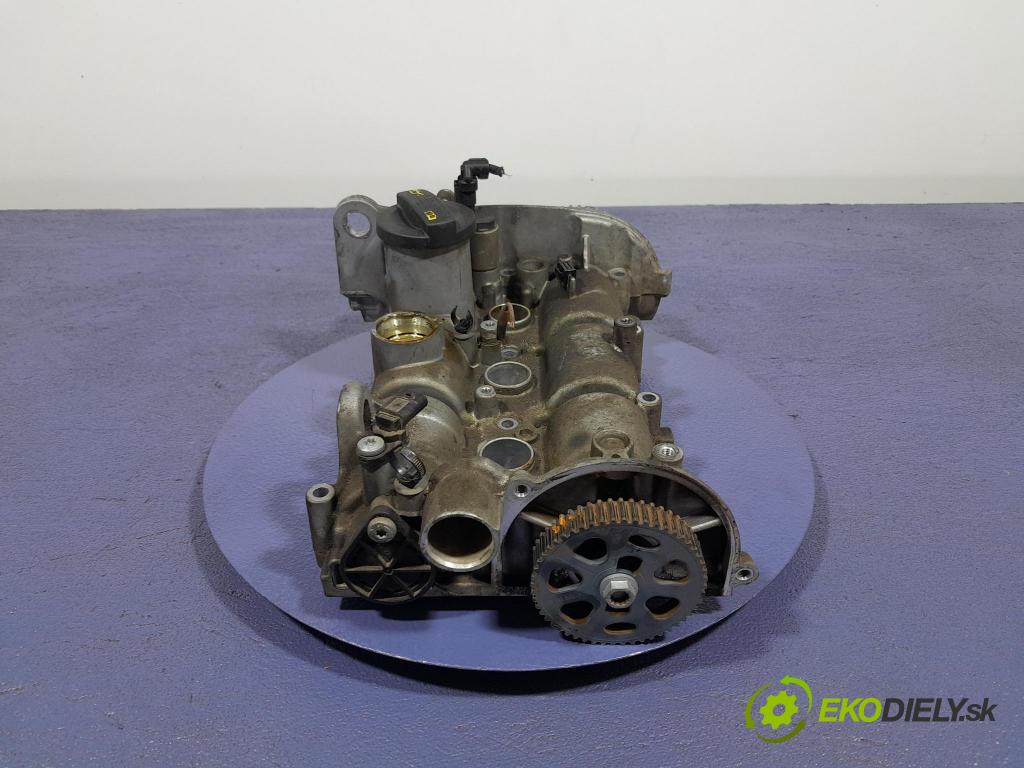 Skoda Fabia 2019 kryt Ventily: 04C103475L