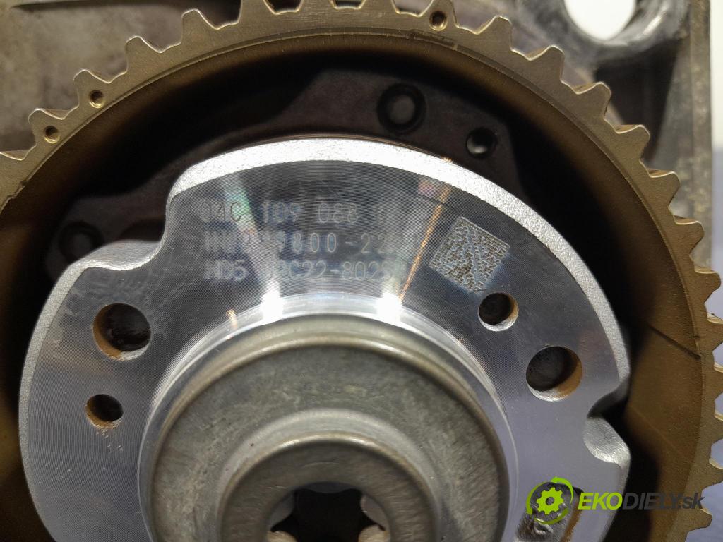 Skoda Fabia 2019 kryt Ventily: 04C103475L