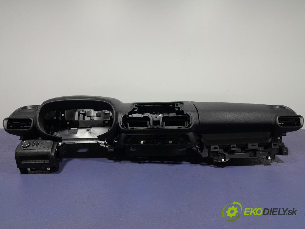 Opel Combo 2023 kokpit,pristrojová doska 98419671ZD