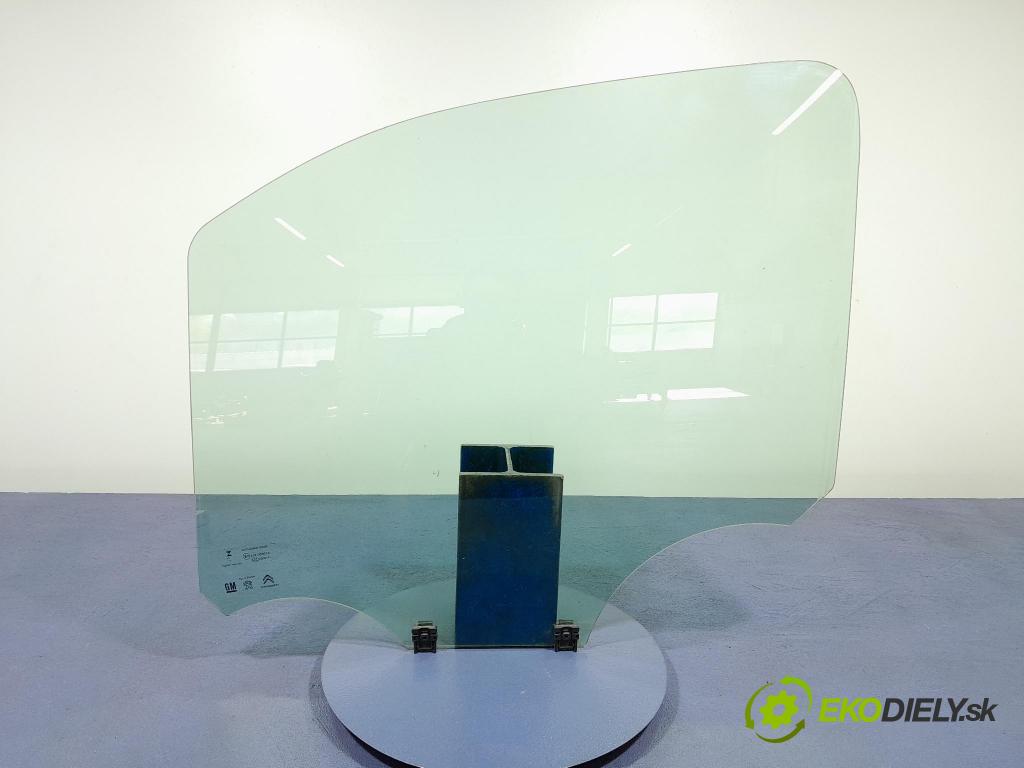 Opel Combo 2023 sklo dvere Predné ľavá