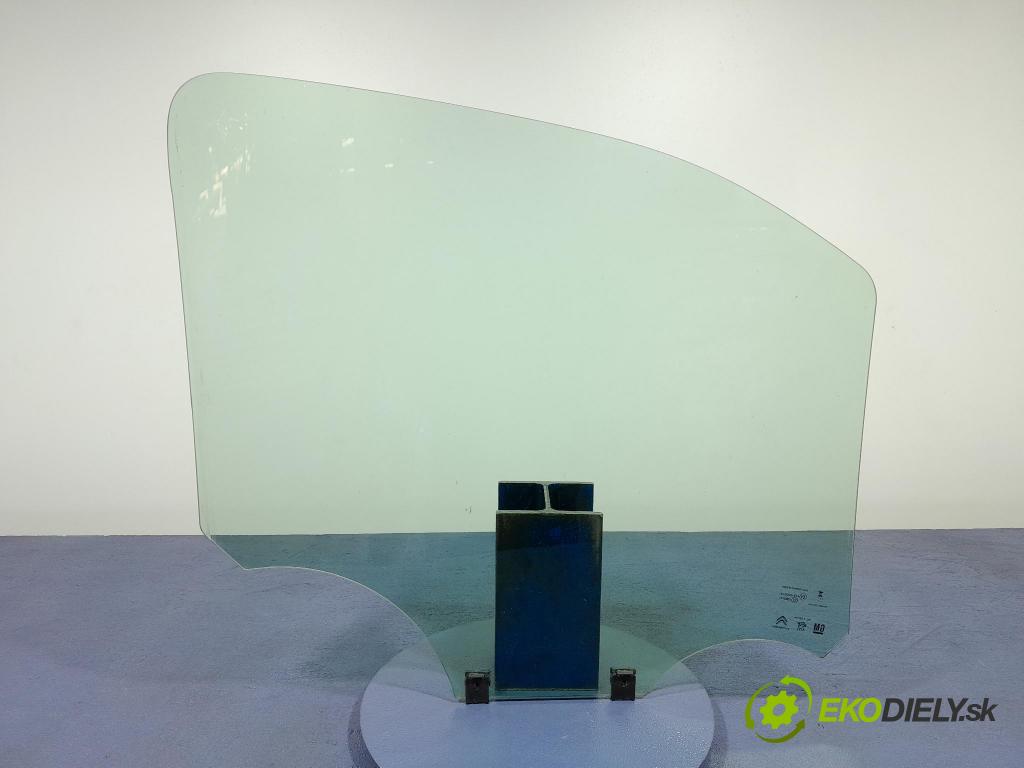 Opel Combo 2023 sklo dvere Predné ľavá 