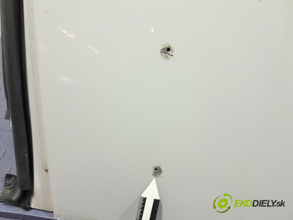 Opel Combo 2023 dvere zad pravé