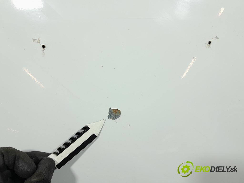 Opel Combo 2023 dvere zad pravé