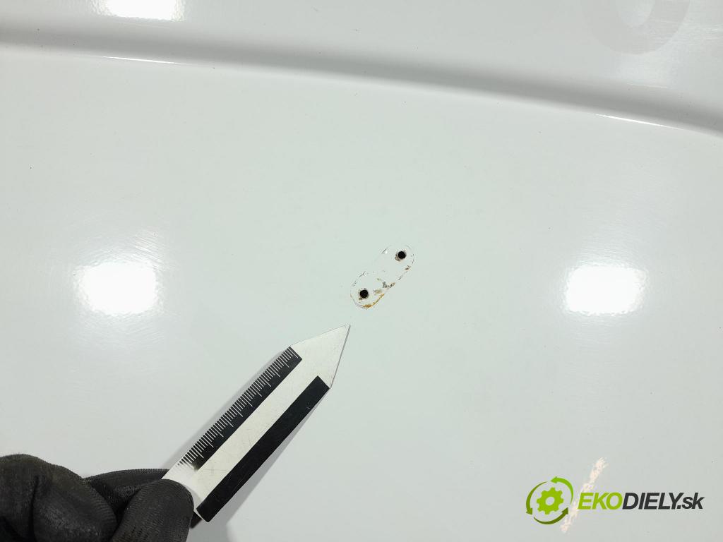 Opel Combo 2023 dvere zad pravé