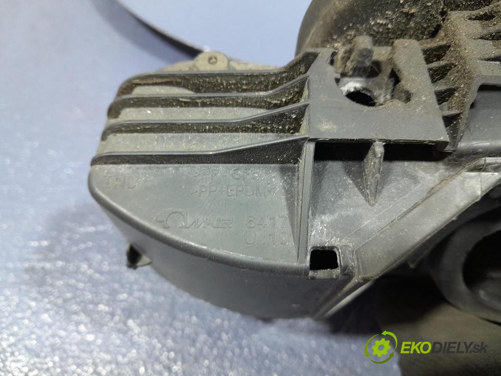 Opel Combo 2023 Klapka nádrže paliva 