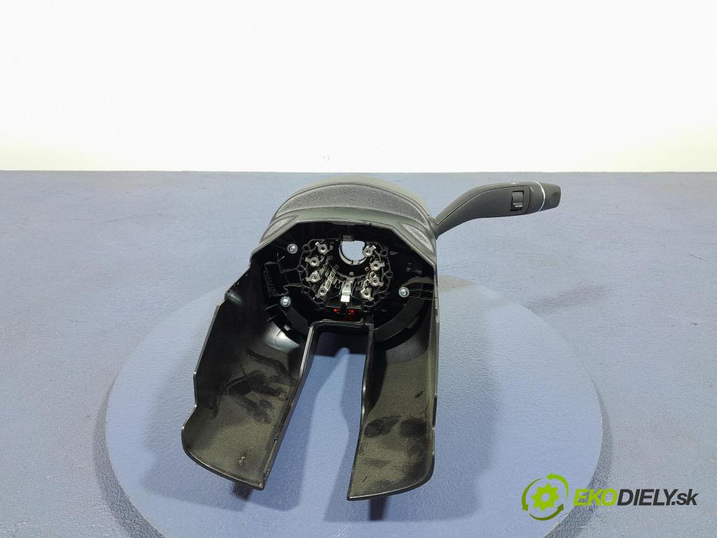 Mercedes A-klasa 2014 prepínač Komplex: A2469000911