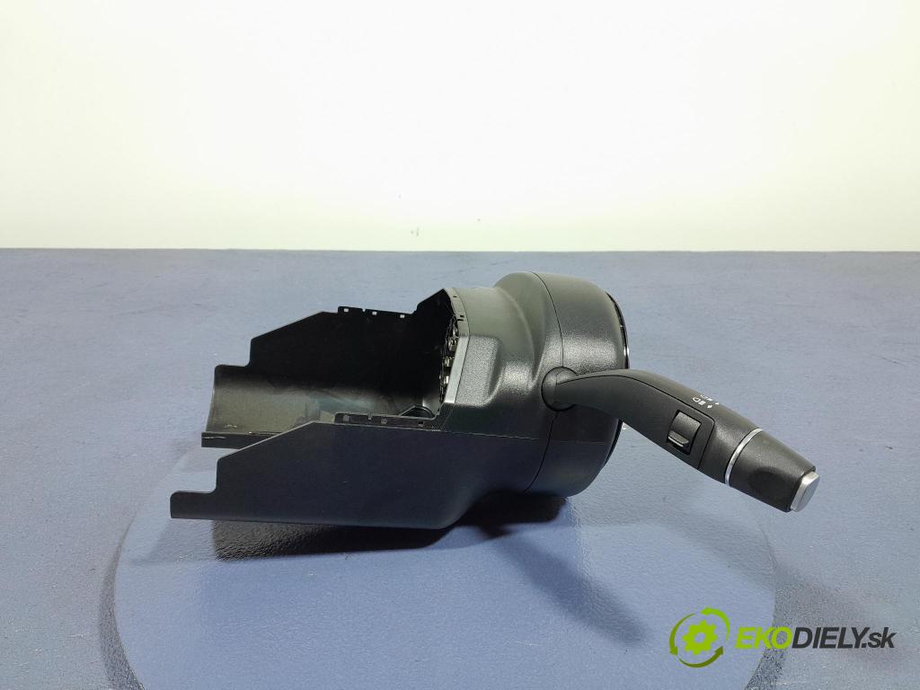 Mercedes A-klasa 2014 prepínač Komplex: A2469000911