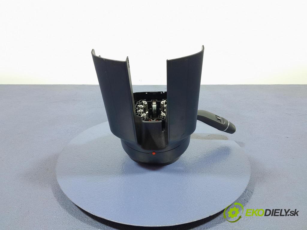 Mercedes A-klasa 2014 prepínač Komplex: A2469000911