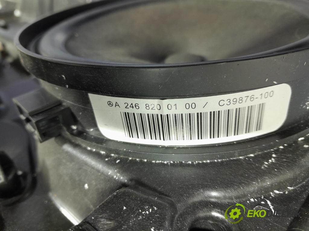 Mercedes A-klasa 2014 mechanismus stahování Sklenka: před v pravo: