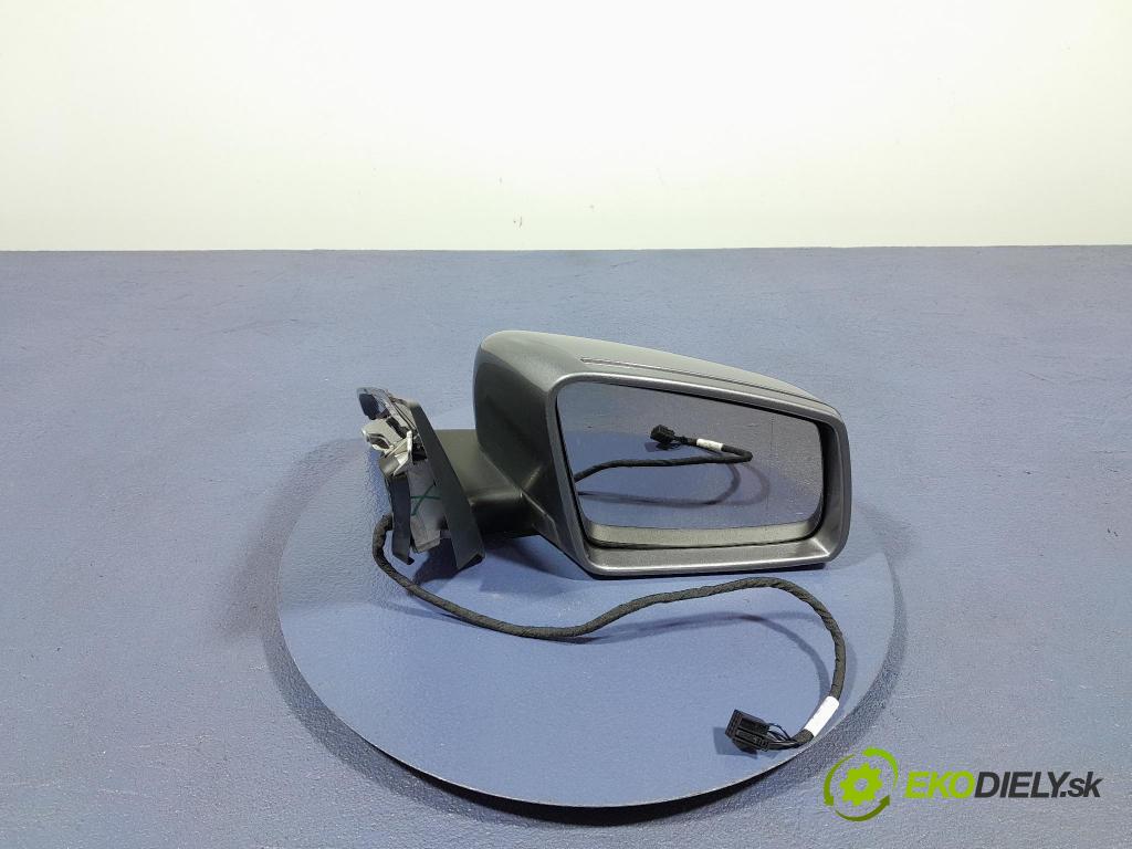 Mercedes A-klasa 2014 zrkadlo pravé