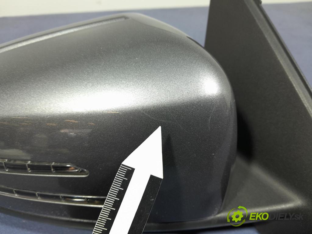 Mercedes A-klasa 2014 zrkadlo pravé