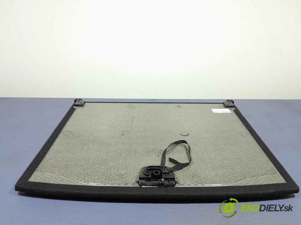 Mercedes A-klasa 2014 koberec do auta A1766800042