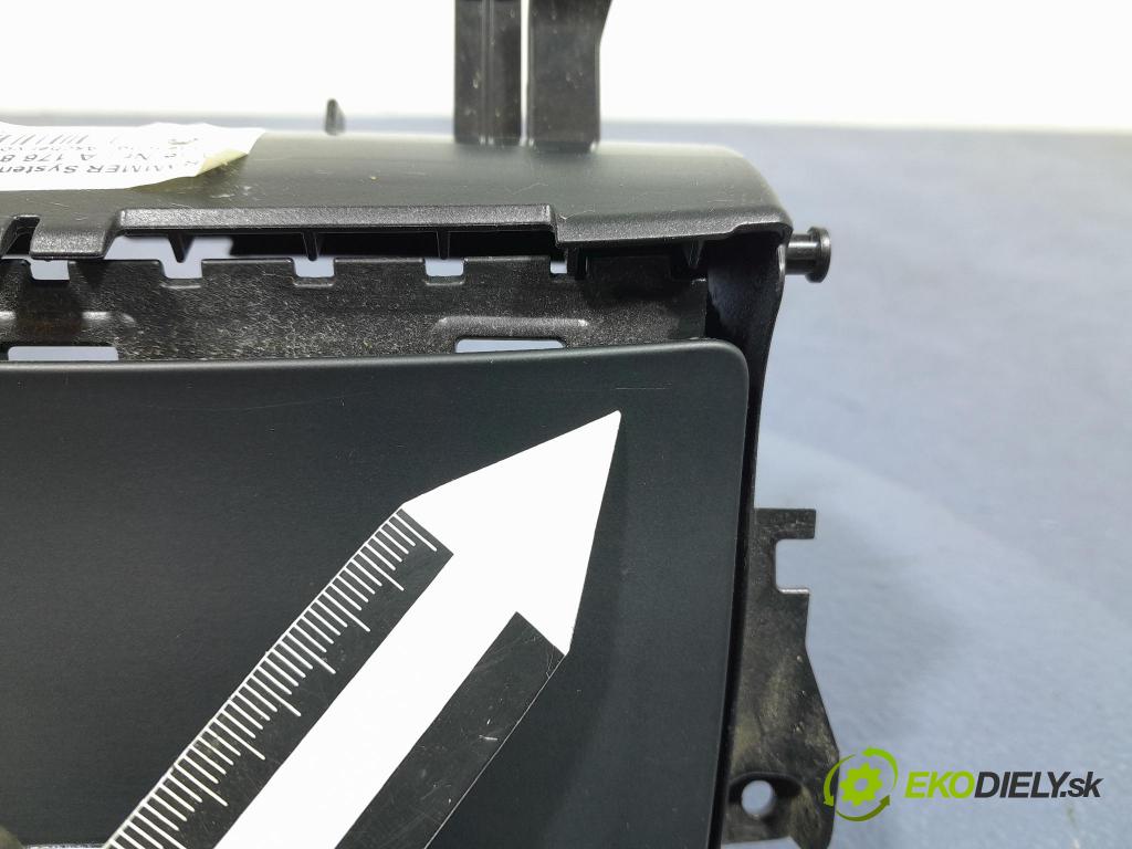 Mercedes A-klasa 2014 Popielniczka A1768100179