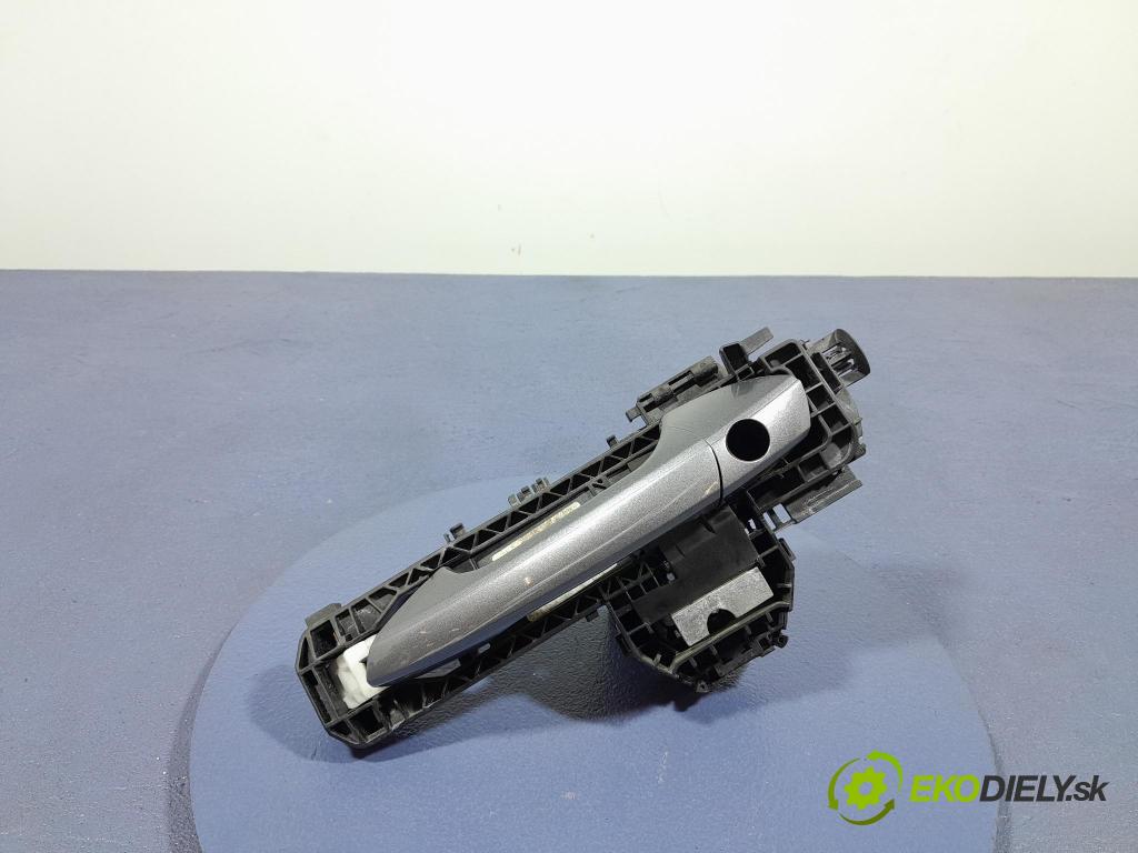 Mercedes A-klasa 2014 rukoväť Predné ľavá A2047601700