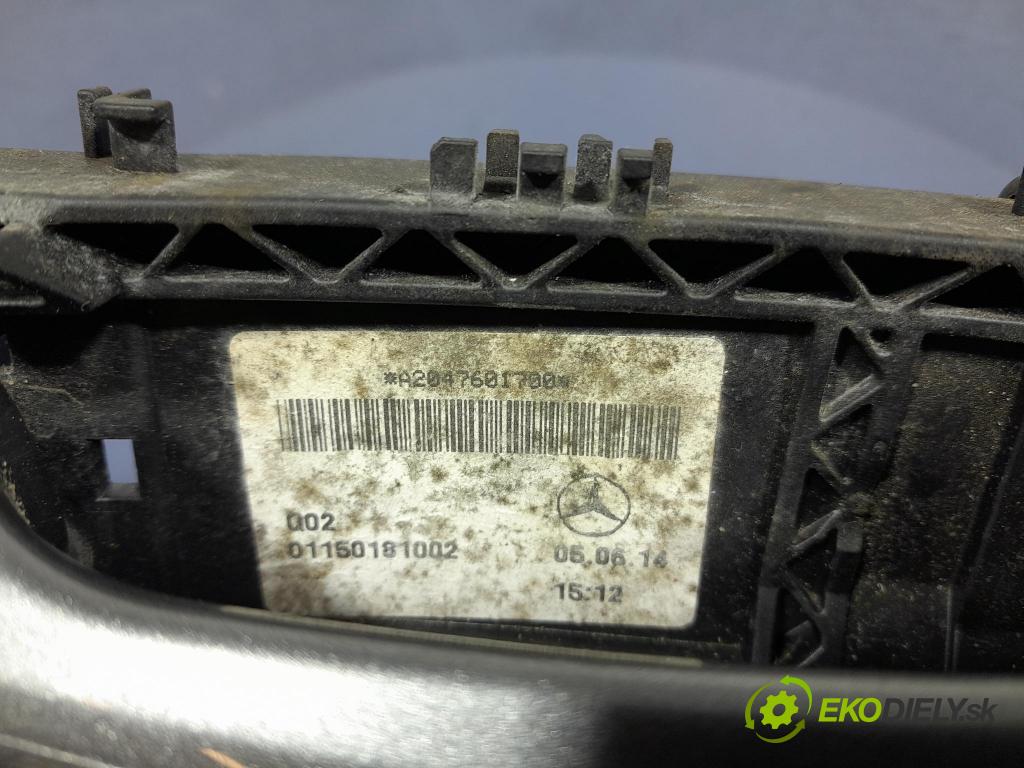 Mercedes A-klasa 2014 rukoväť Predné ľavá A2047601700