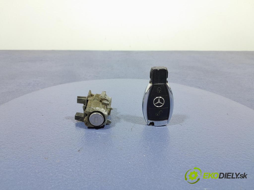 Mercedes A-klasa 2014 Spínač zapaľovania: 2010DJ1439