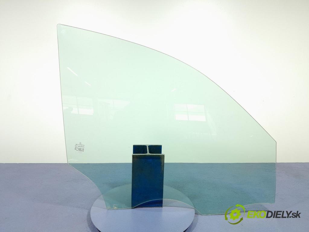 Mercedes GL 2014 sklo dvere Predné Prava: