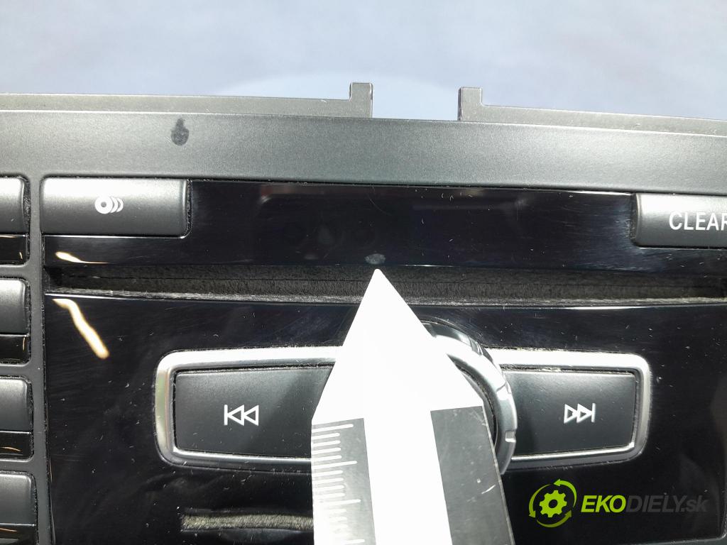 Mercedes GL 2014 Radio I Navigácia: A1669000012