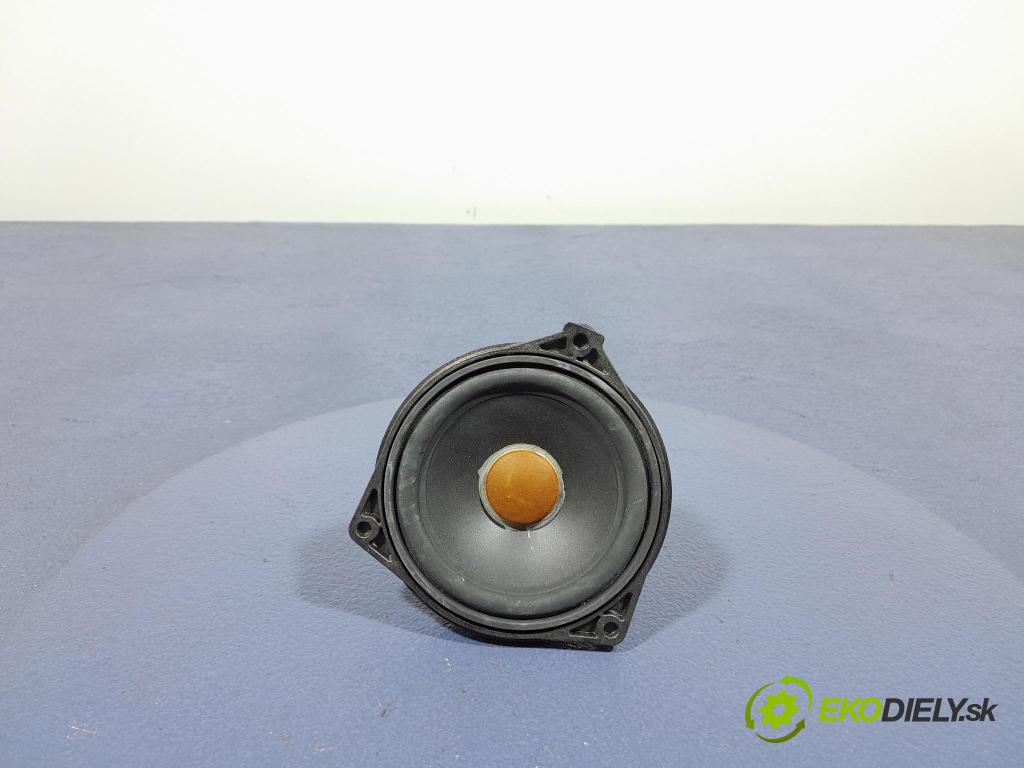 Mercedes GL 2014 Reproduktor / Subwoofer: A2318201302