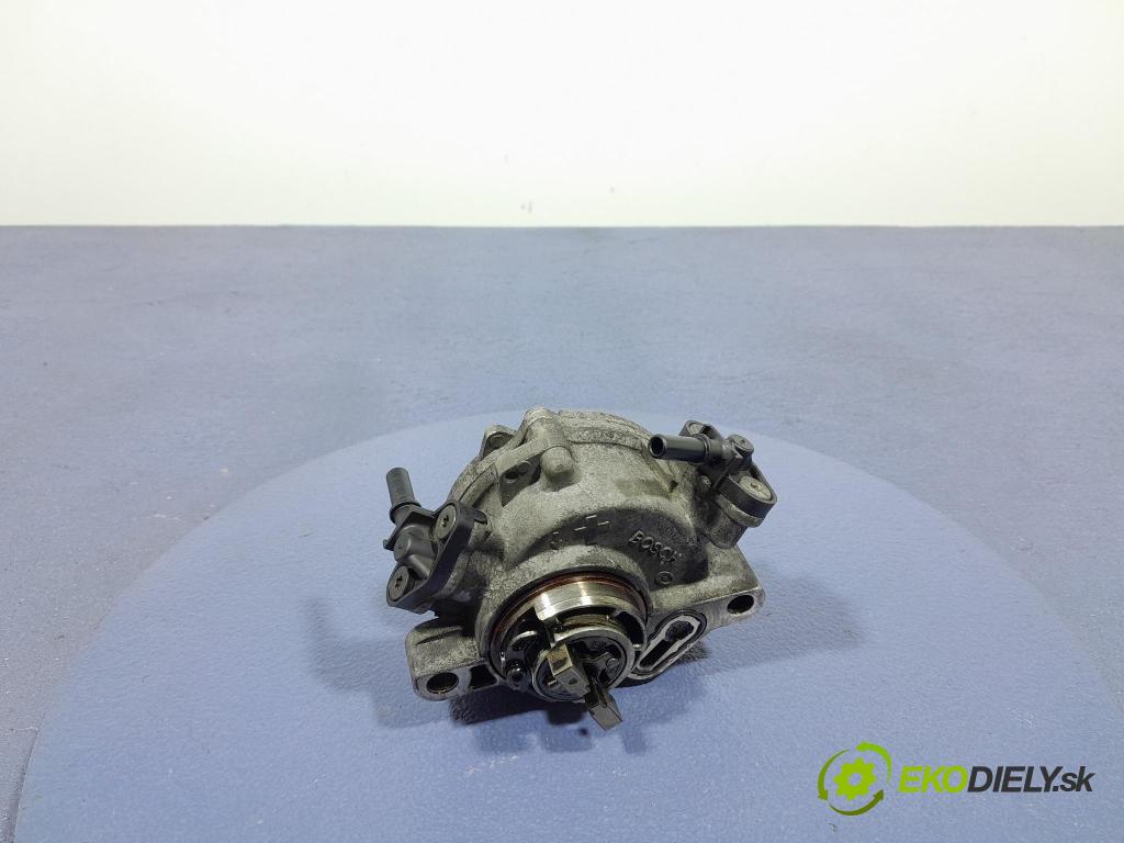 Opel Combo 2023 čerpadlo vákuová 9850109580