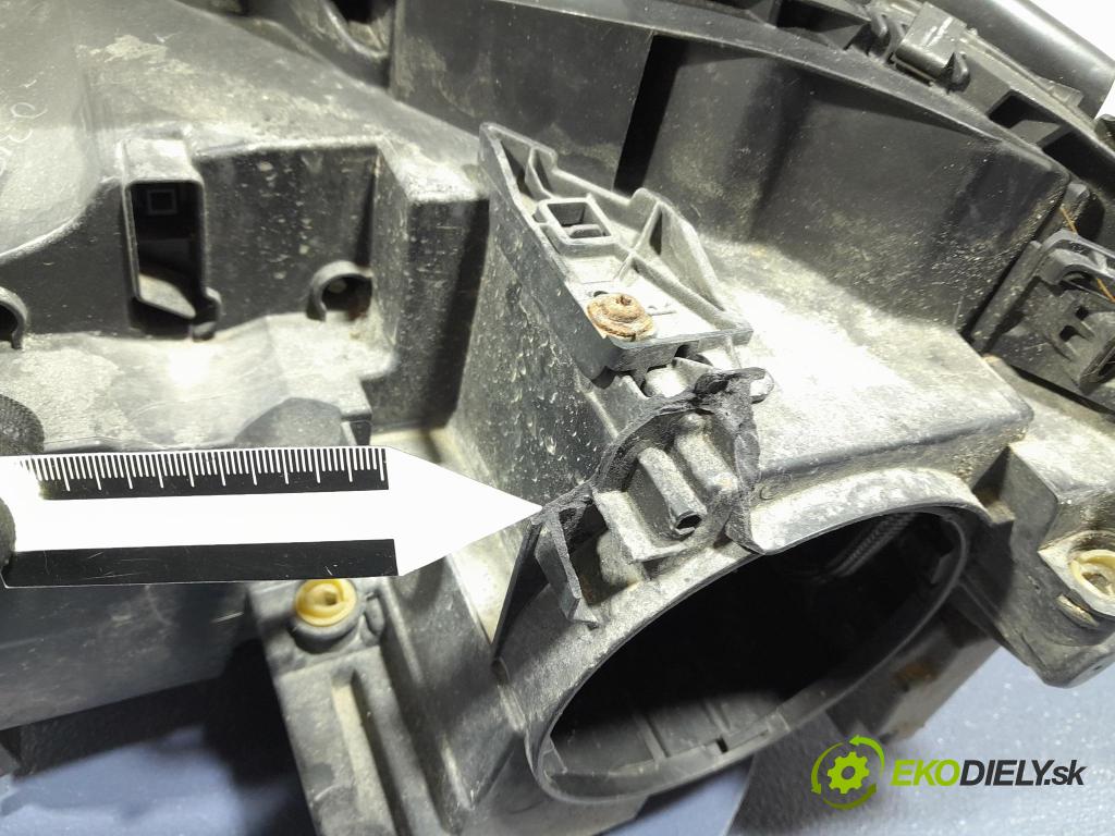 Mercedes GL 2014 Reflektor: v pravo: A1668203959