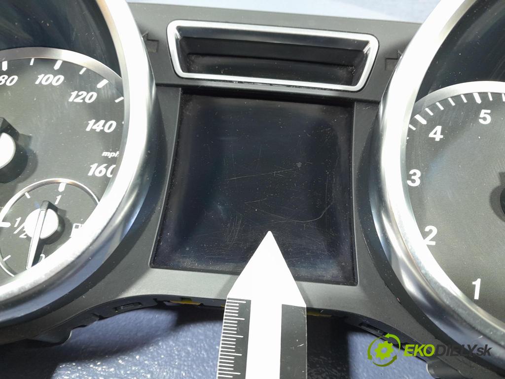Mercedes GL 2014 prístrojovka/ budíky A1669006910