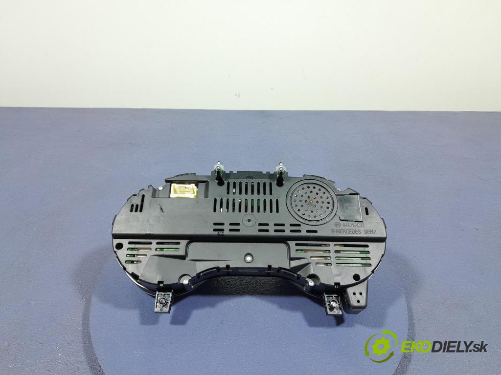 Mercedes GL 2014 prístrojovka/ budíky A1669006910