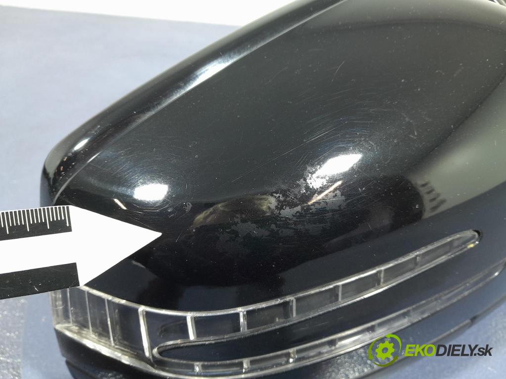 Mercedes GL 2014 zrkadlo pravé