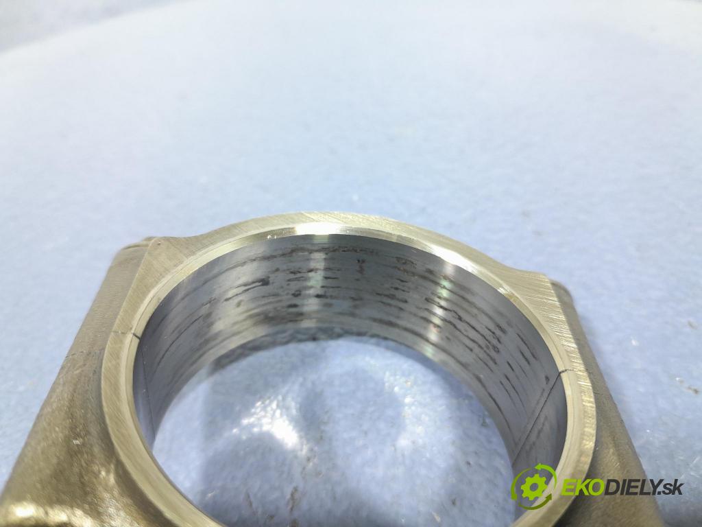 Opel Combo 2023 piest 9818178480