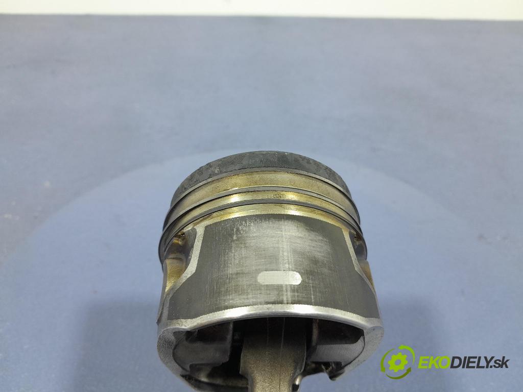 Opel Combo 2023 piest 9818178480