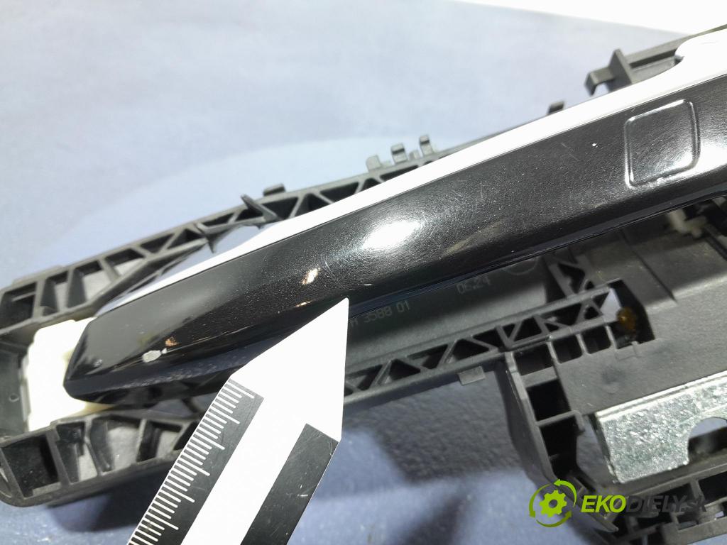 Mercedes GL 2014 rukoväť Predné ľavá A2047602334