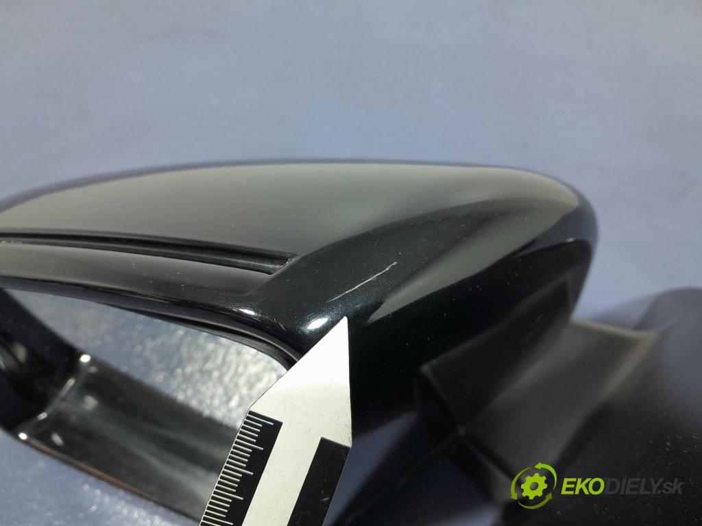 Mercedes GL 2014 zrkadlo Vľavo: