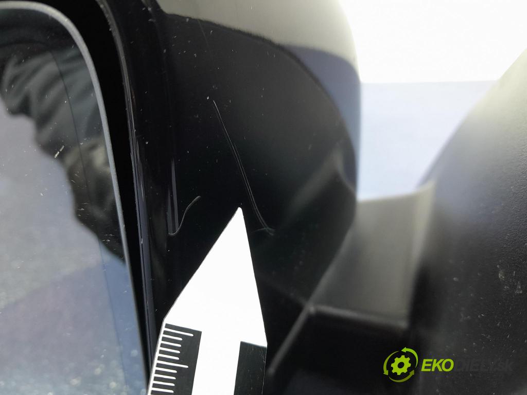 Mercedes GL 2014 zrkadlo Vľavo: