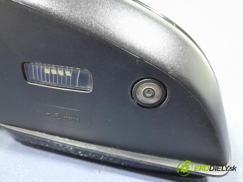 Mercedes GL 2014 zrkadlo Vľavo: