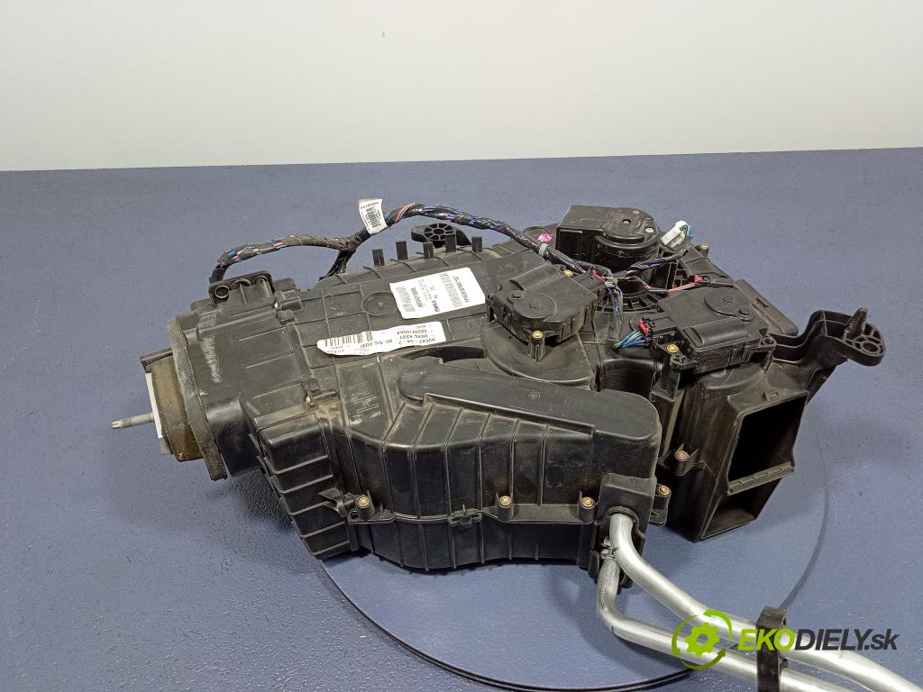Chrysler Pacifica 2017 radiator P68342100AB