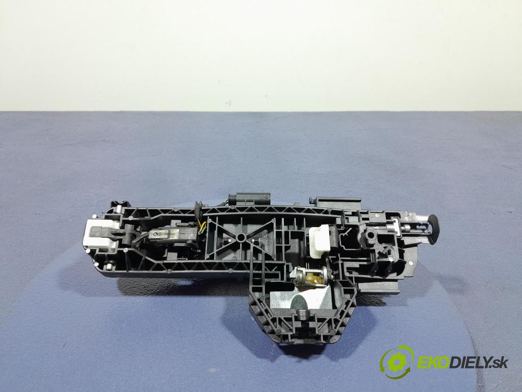 Mercedes GL 2014 rukoväť Predné Prava: A2047602434