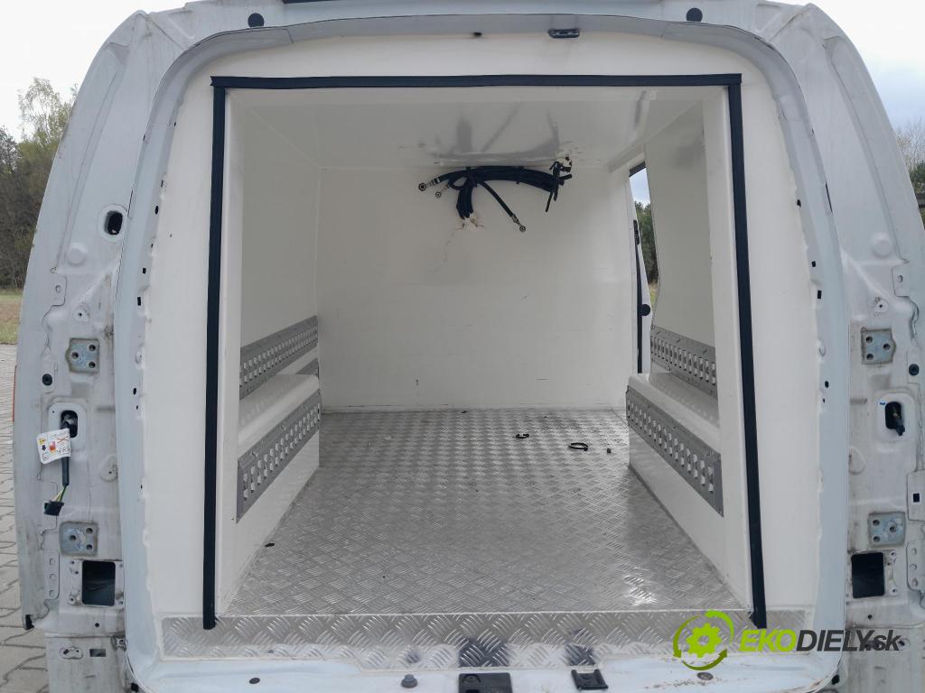 Opel Combo 2023 zad