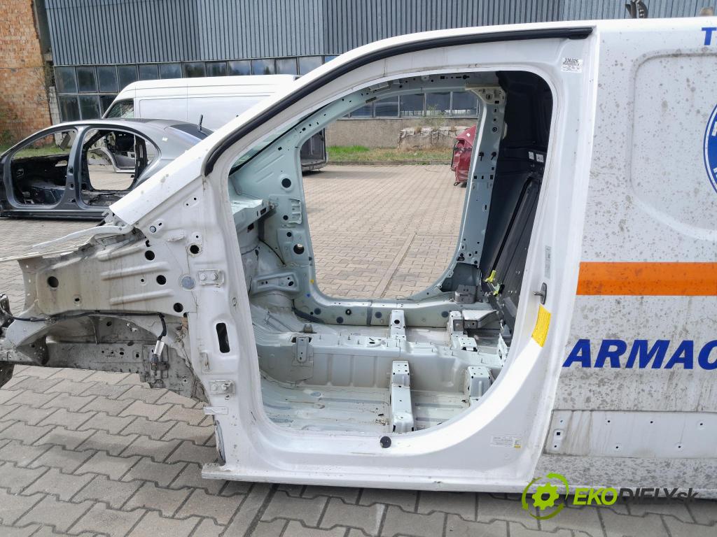 Opel Combo 2023 Práh: Vľavo: