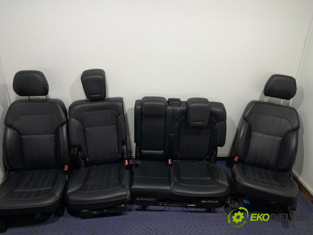 Mercedes GL 2014 sedačke: Set.: