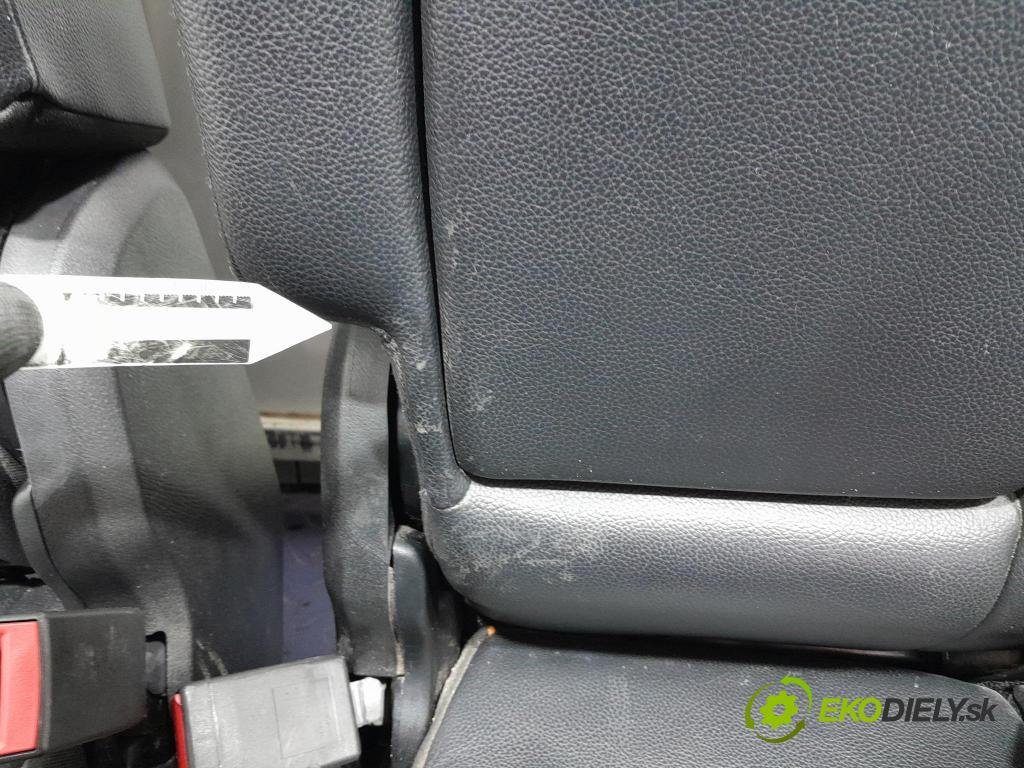 Mercedes GL 2014 sedačke: Set.: