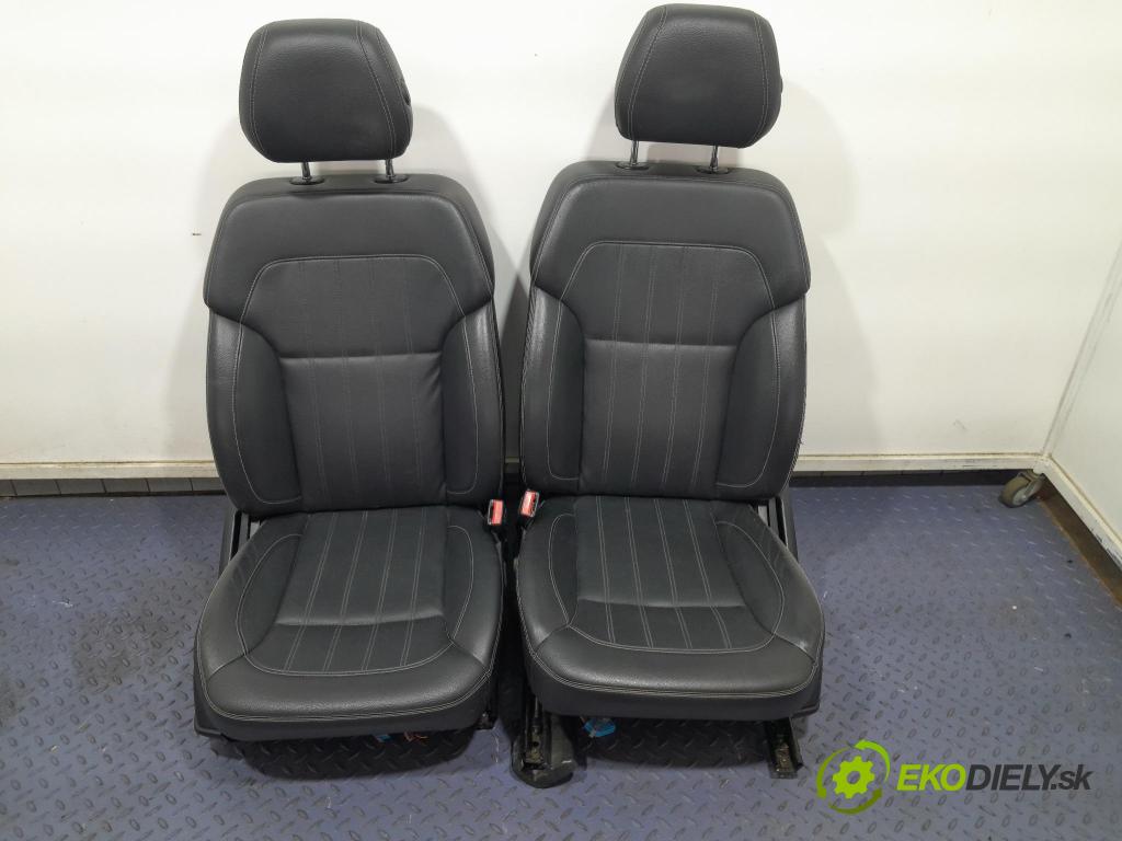Mercedes GL 2014 sedačke: Set.: