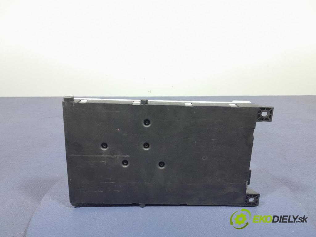 Mercedes A-klasa 2014 řídící jednotka Komfortu A2469009112