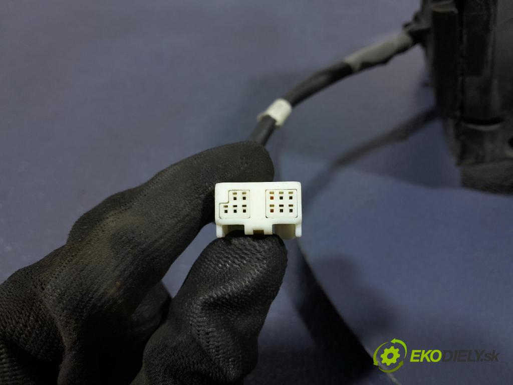 Toyota Avensis 2008 zrkadlo Vľavo: 