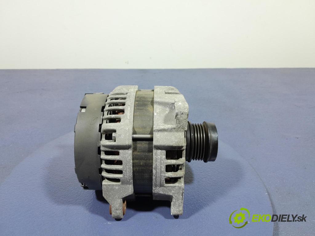 Mercedes A-klasa 2014 Alternator A0009061903