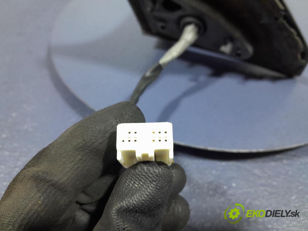 Toyota Avensis 2008 zrkadlo pravé 