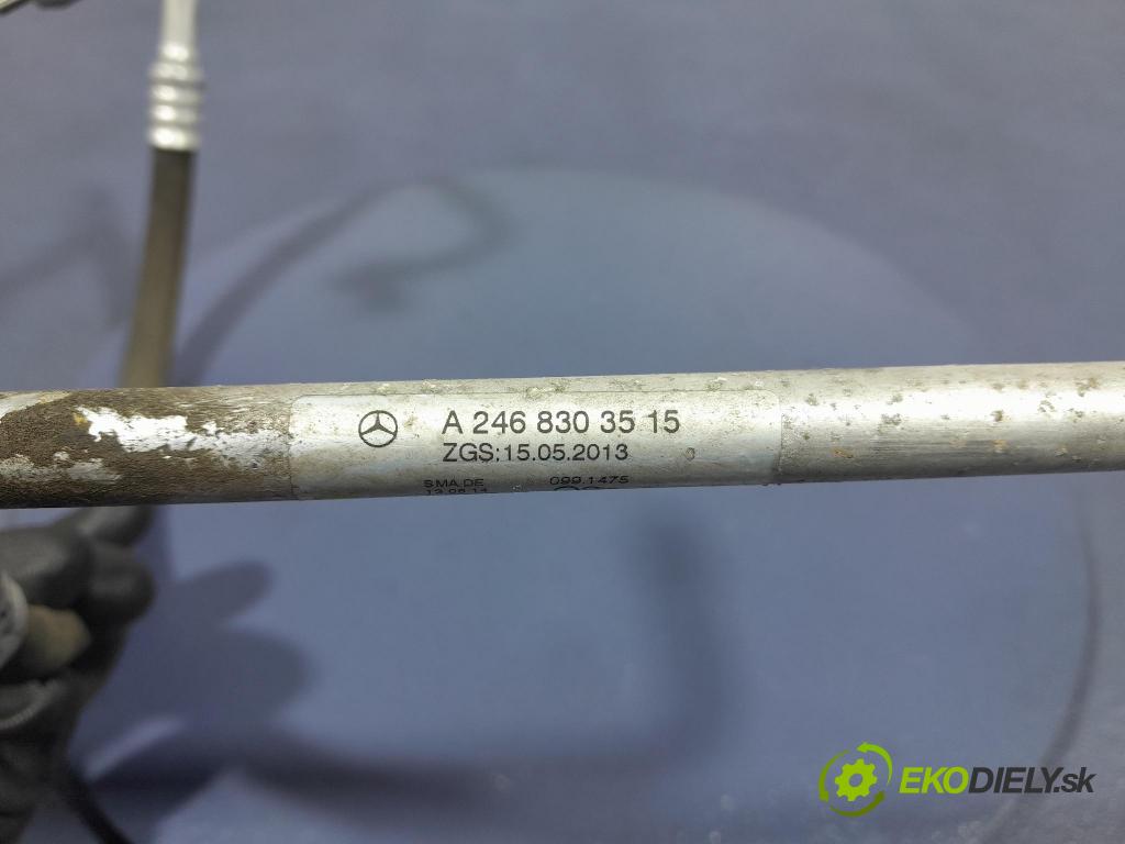 Mercedes A-klasa 2014 rúrka Klimatizácia: A2468303515