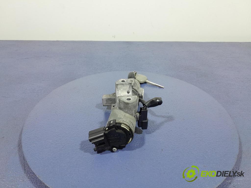 Toyota Avensis 2008 Spínač zapaľovania: 45020-05-04